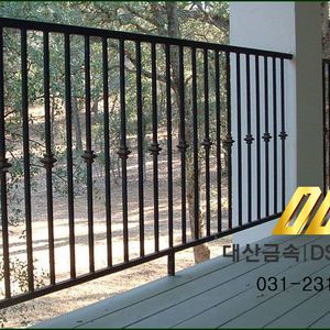 발코니 난간 4-28